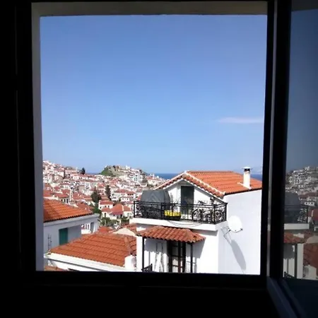 Apartment Two Windows By The Sea *